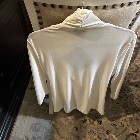 Classy casual blouse - Picture 2 of 2